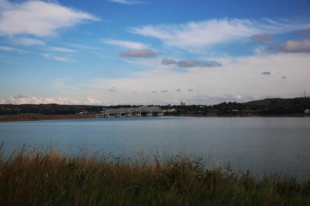Potential of Missouri River pipelines to Western states opens new front in uptream-downstream fight