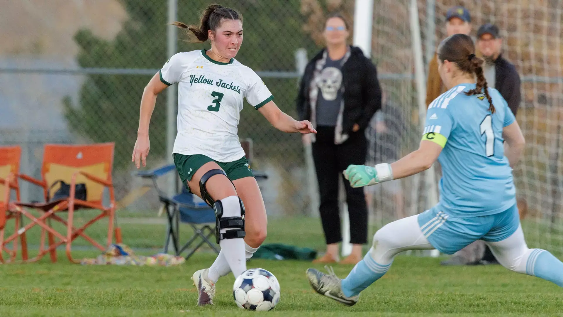 Yellow Jackets Upset Bid Falls Short Against No. 16 Regis