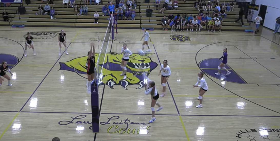 Volleyball Roundup – Scoopers take down Custer 3 sets to 1
