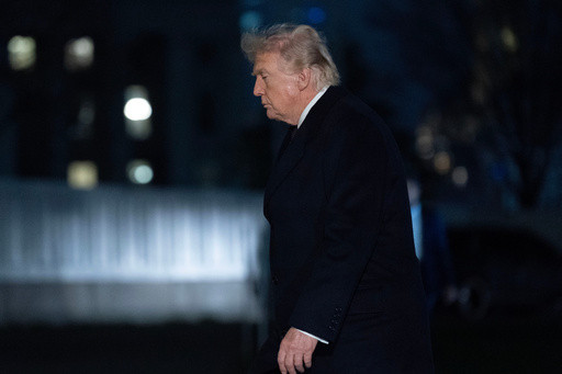 Trump suggests he may delay China trip as he pressures Beijing for help with Strait of Hormuz