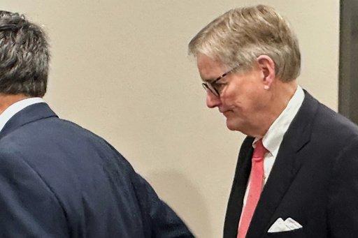 Prominent Georgia Republican gets 15 years in prison after pleading guilty in Ponzi scheme