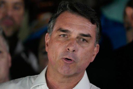 Defeated presidential candidate Flávio Bolsonaro and his family land in Miami after fleeing Brazil