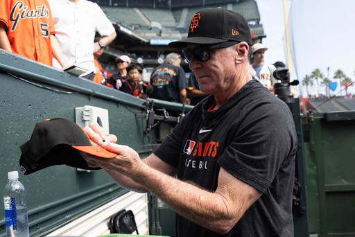 Giants fire veteran manager Bob Melvin after two years