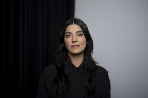 Sharon Van Etten poses for a portrait in Los Angeles, Monday, May 19, 2025. (AP Photo/Jae C. Hong)