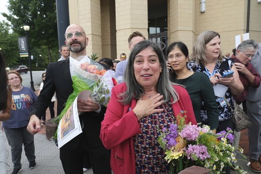 Photos show workers rally for senior CDC officials forced off Atlanta  headquarters - The Rapid City Post