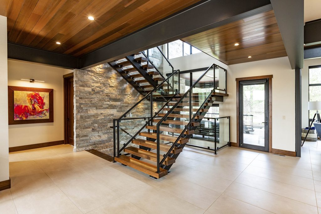 Peak View House