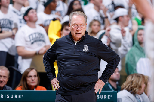 Michigan State coach Tom Izzo watches the first half of an NCAA college basketball game against Arkansas, Saturday, Nov. 8, 2025, in East Lansing, Mich. (AP Photo/Al Goldis)
